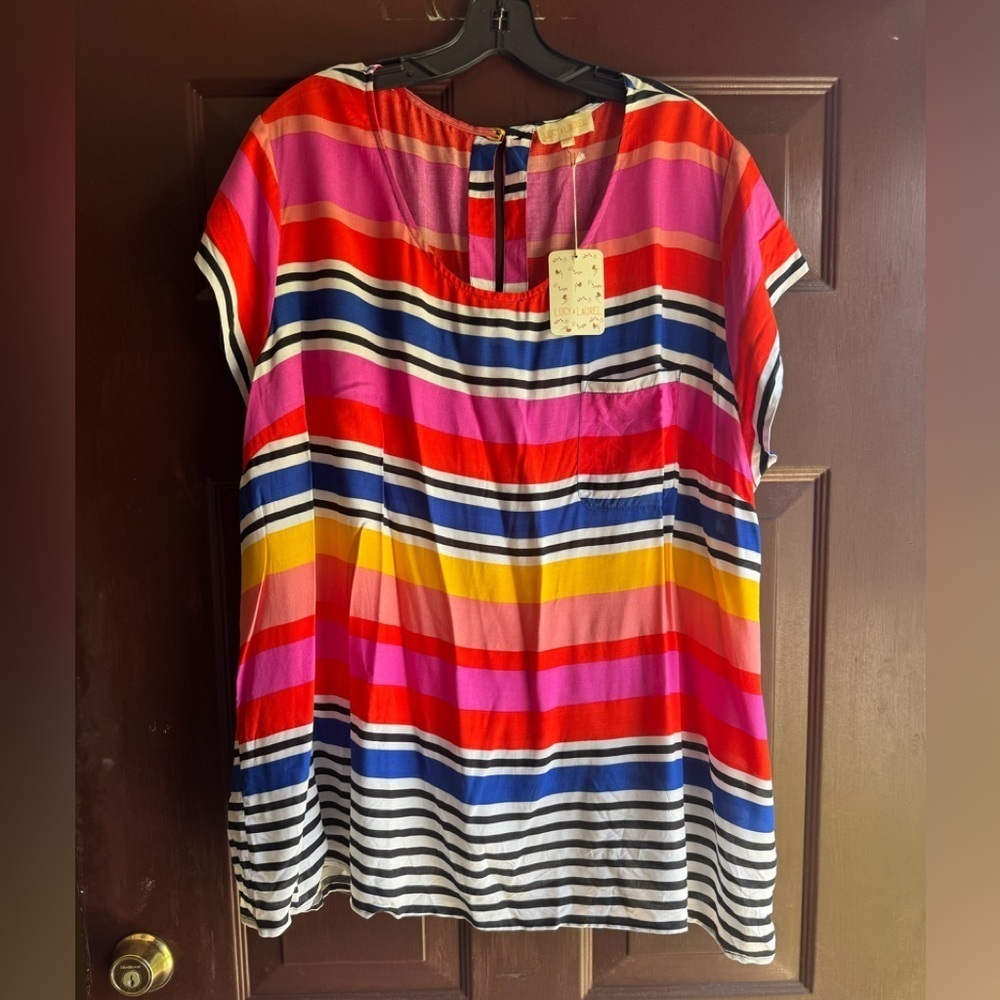 Lucy & Laurel NWT Summer Tunic Size 3X